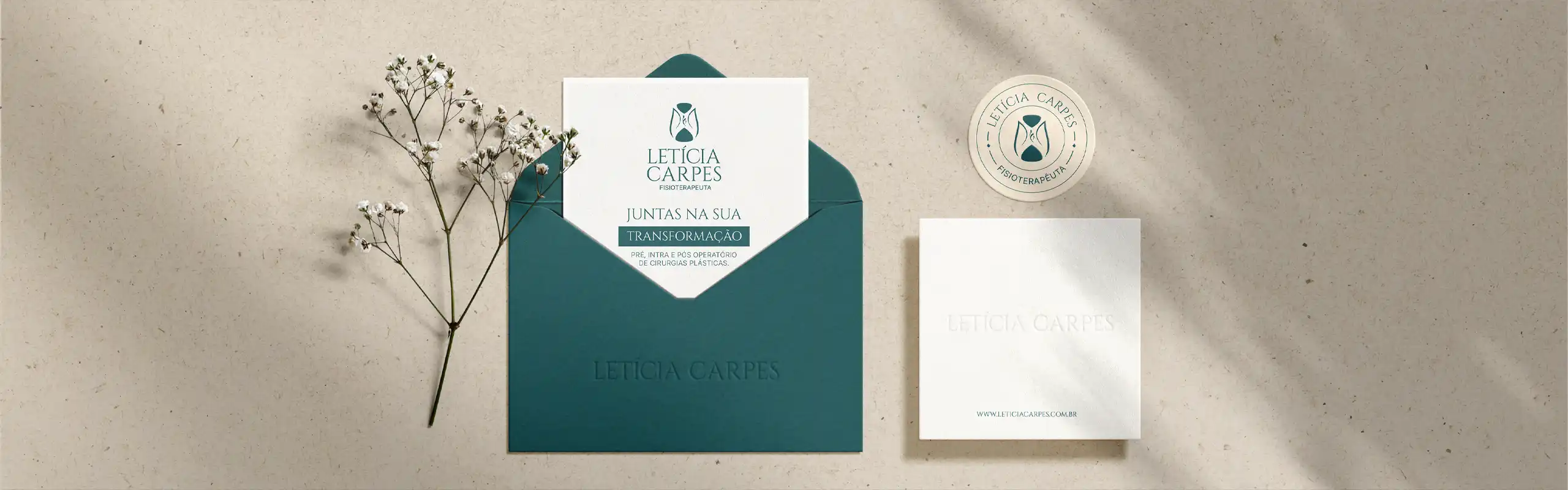 Imagem mockup representando artes graficas